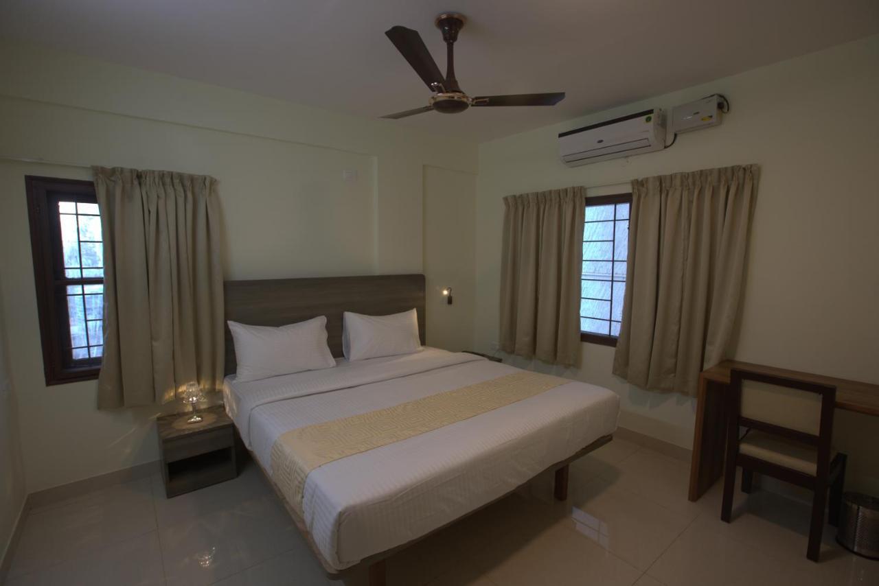 Elysian Grand Hotel Bangalore Dış mekan fotoğraf