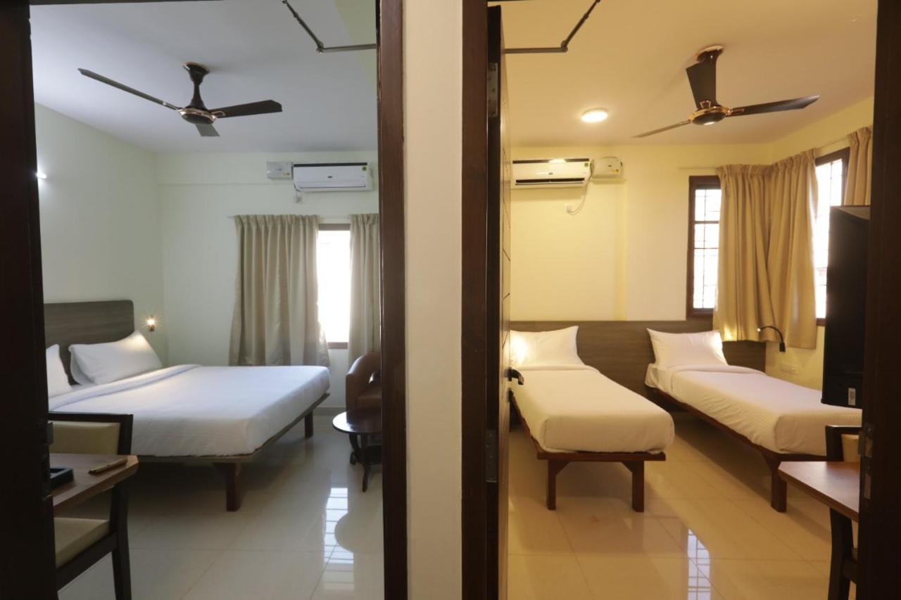 Elysian Grand Hotel Bangalore Dış mekan fotoğraf