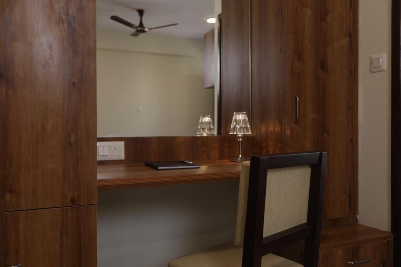 Elysian Grand Hotel Bangalore Dış mekan fotoğraf