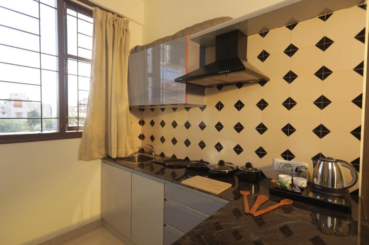 Elysian Grand Hotel Bangalore Dış mekan fotoğraf